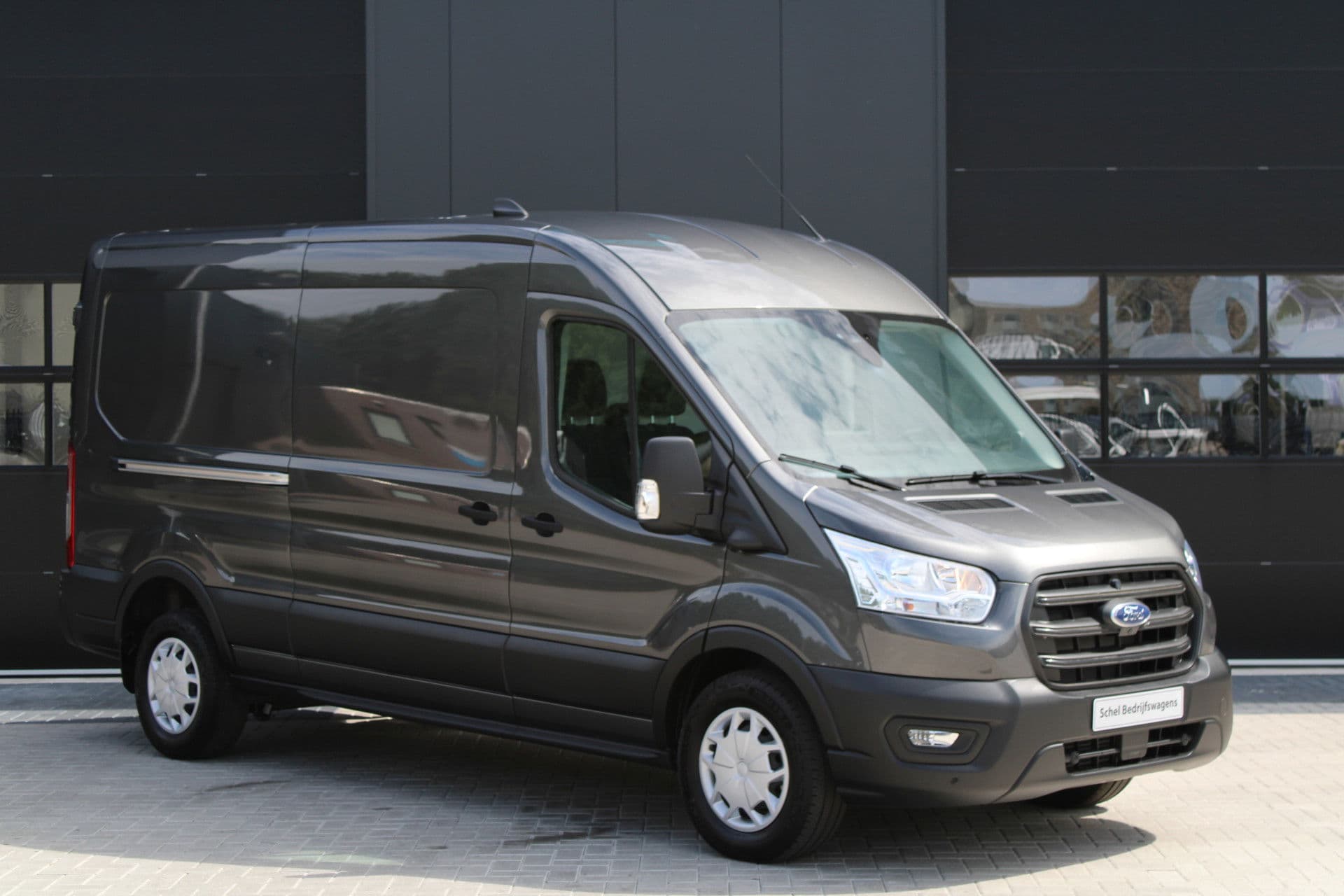 Ford Transit 350 2.0 TDCI L3H2 Trend 130pk Trend - Carplay - Android - 360 Camera - Climate - Cruise - Parkeersensoren - Rijklaar thumbnail 3