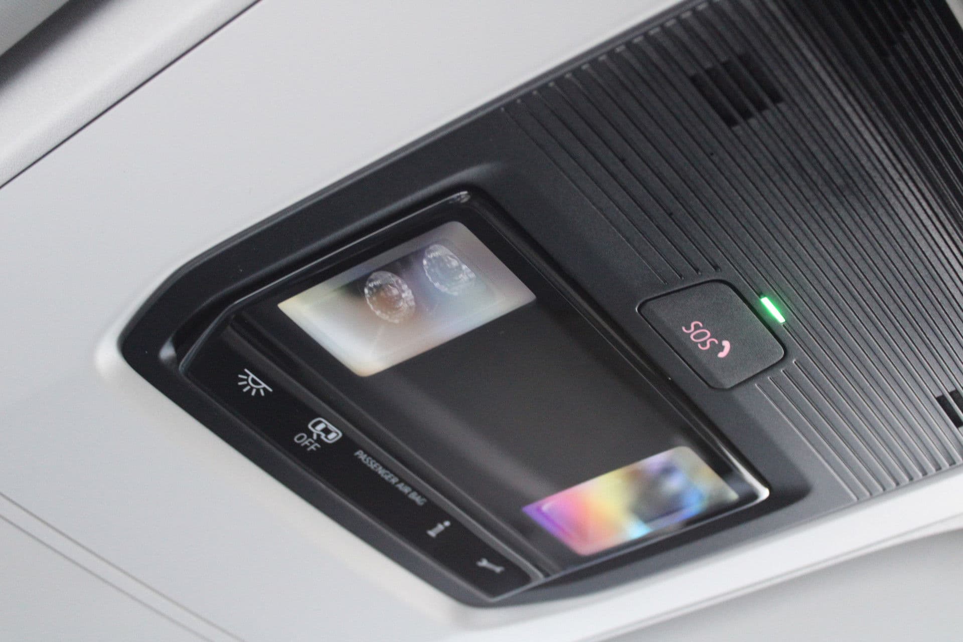 Volkswagen Crafter 35 2.0 TDI L3H3 177pk - Facelift - Navigatie - LED - Geveerde stoel - Virtual cockpit - Camera - Trekhaak - Stoelverwarming - Rijklaar thumbnail 31