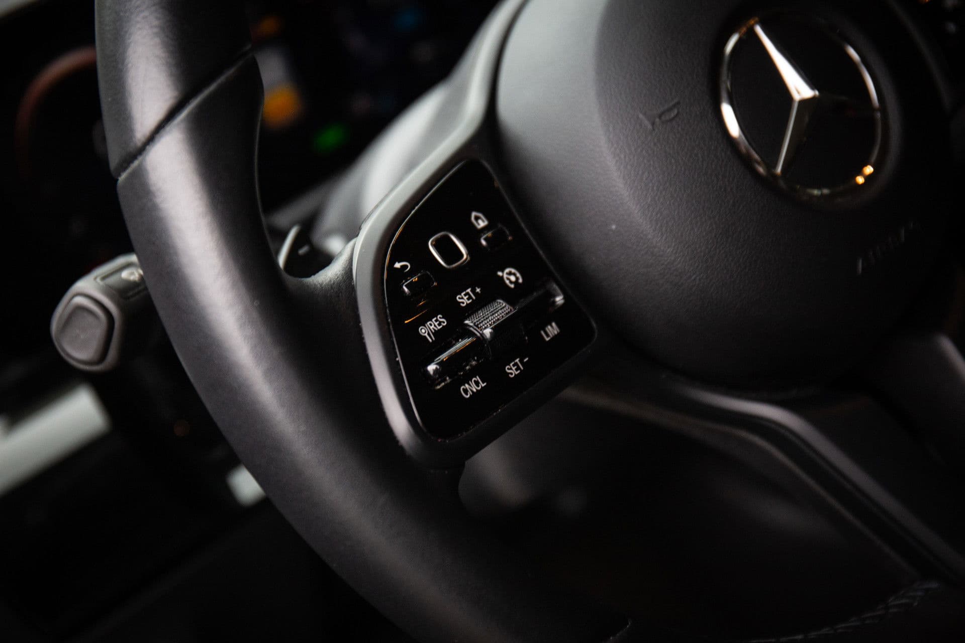 Mercedes-Benz GLA 250 e Business Solution AMG Limited , Trekhaak, Camera, Stoelverwarming, Cruise control thumbnail 9