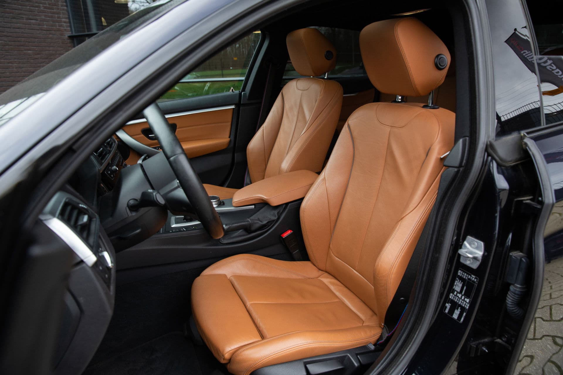 BMW 4 Serie Gran Coupé 418i High Executive M-Sport , Panoramadak, Head-up display, Achteruitrijcamera, thumbnail 4