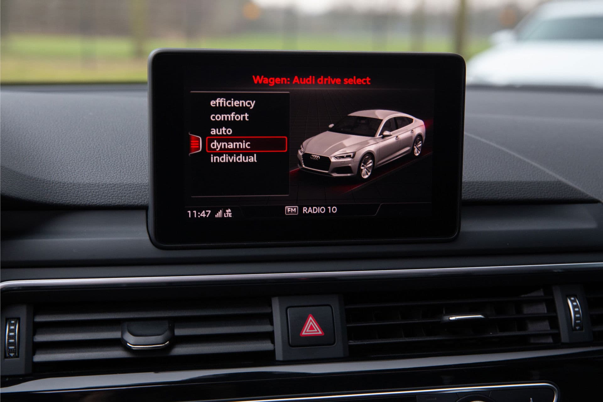 Audi A5 Sportback 40 TFSI Sport S-line Edition , Panoramadak, Carplay, Stoelverwarming thumbnail 17