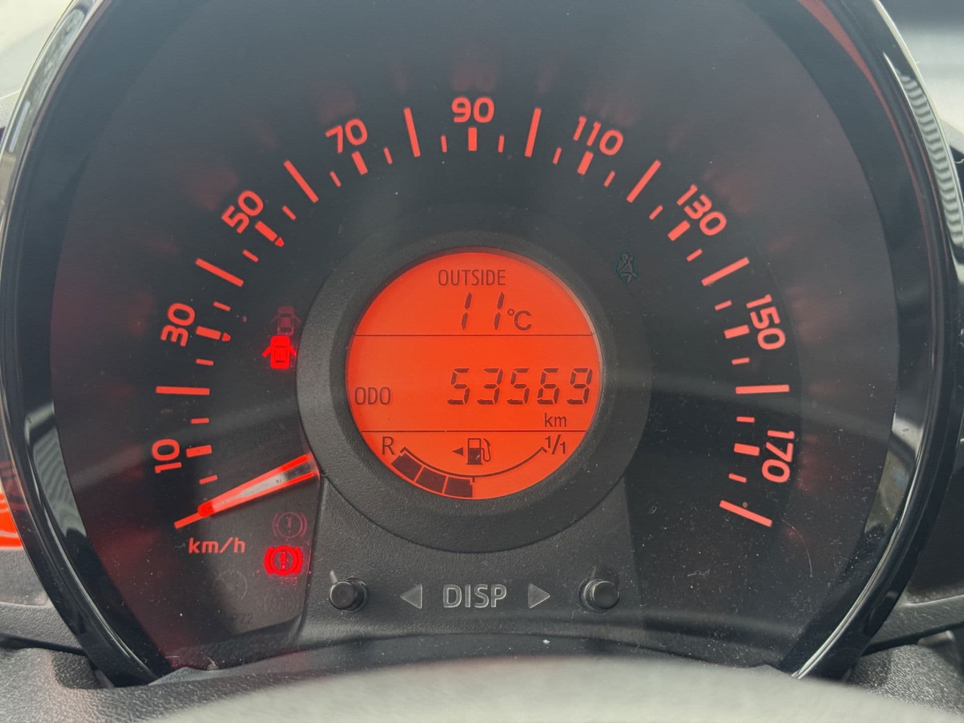 Toyota Aygo 1.0 VVT-i X-Joy | LMV | Climate | NL auto thumbnail 14