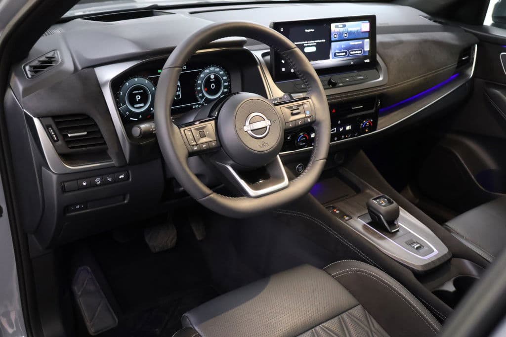 Nissan QASHQAI 1.3 MHEV X Tekna + | Pano | HUD thumbnail 11