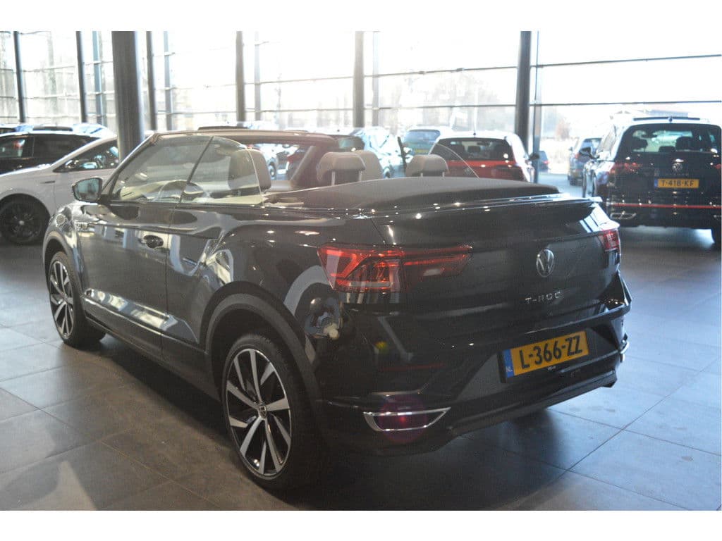 Volkswagen T-Roc Cabrio 1.5 TSI 3X R-LINE Black Style navi camera trekhaak 19 inch !! thumbnail 6