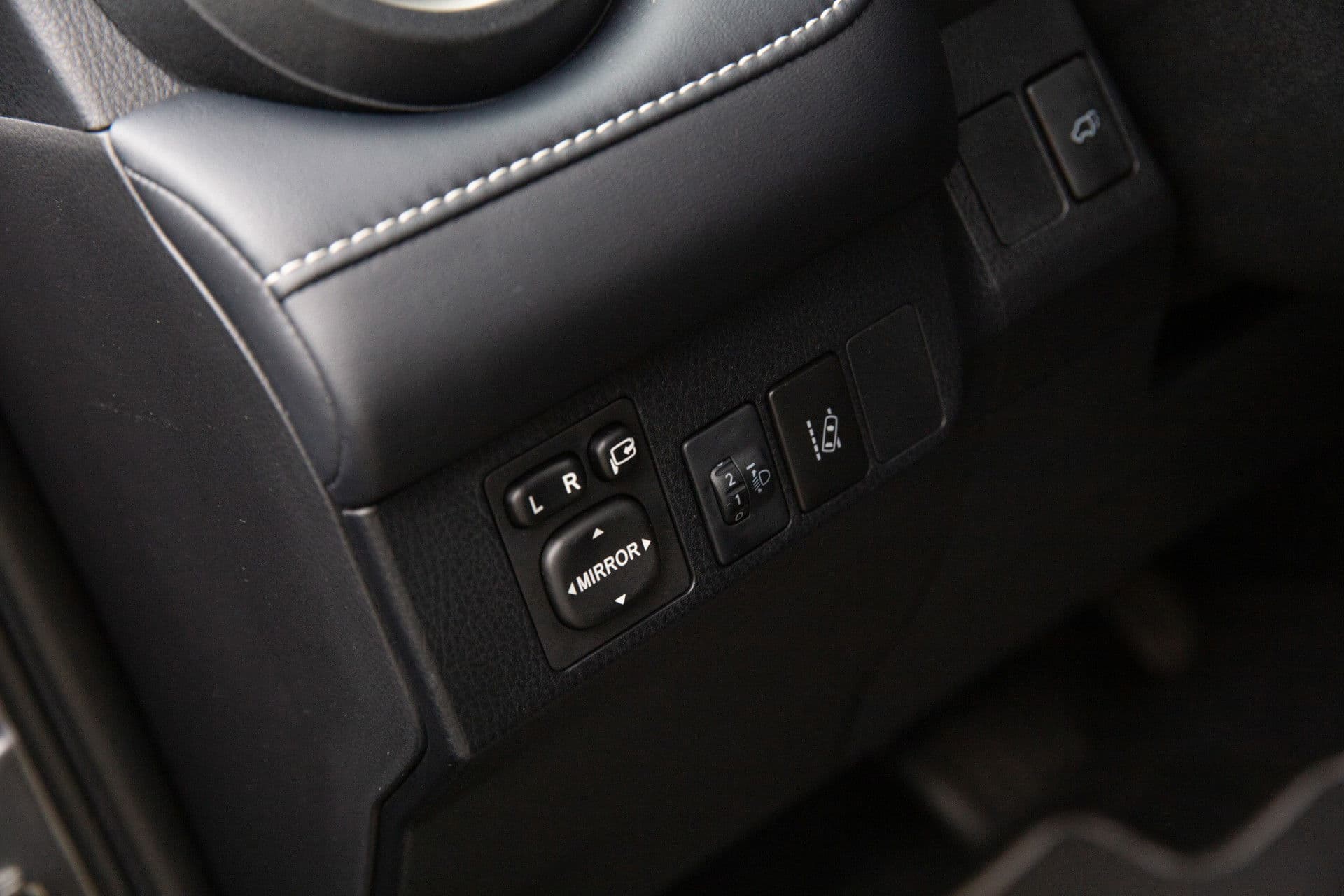 Toyota RAV4 2.5 Hybrid Black Edition , Panoramadak, Trekhaak, thumbnail 19