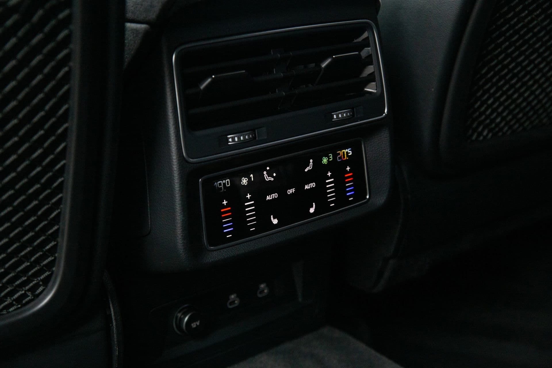 Audi RS Q8 4.0 TFSI RS Q8 quattro 740PK ABT ,Urban, Eventuri, 23inch, 4wielbesturing, thumbnail 43