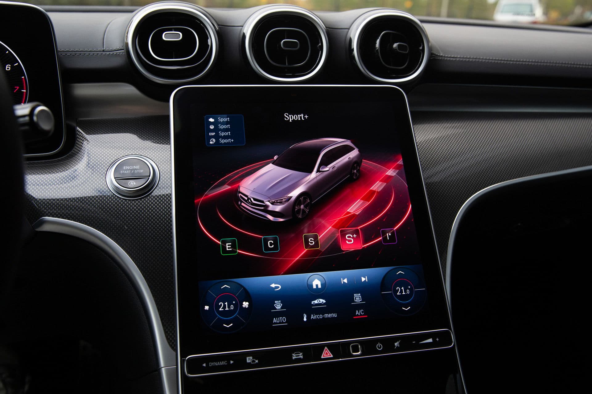 Mercedes-Benz C-Klasse Estate 200 Launch Edition AMG Line , Virtual cockpit, Leer, Sfeerverlichting, thumbnail 19