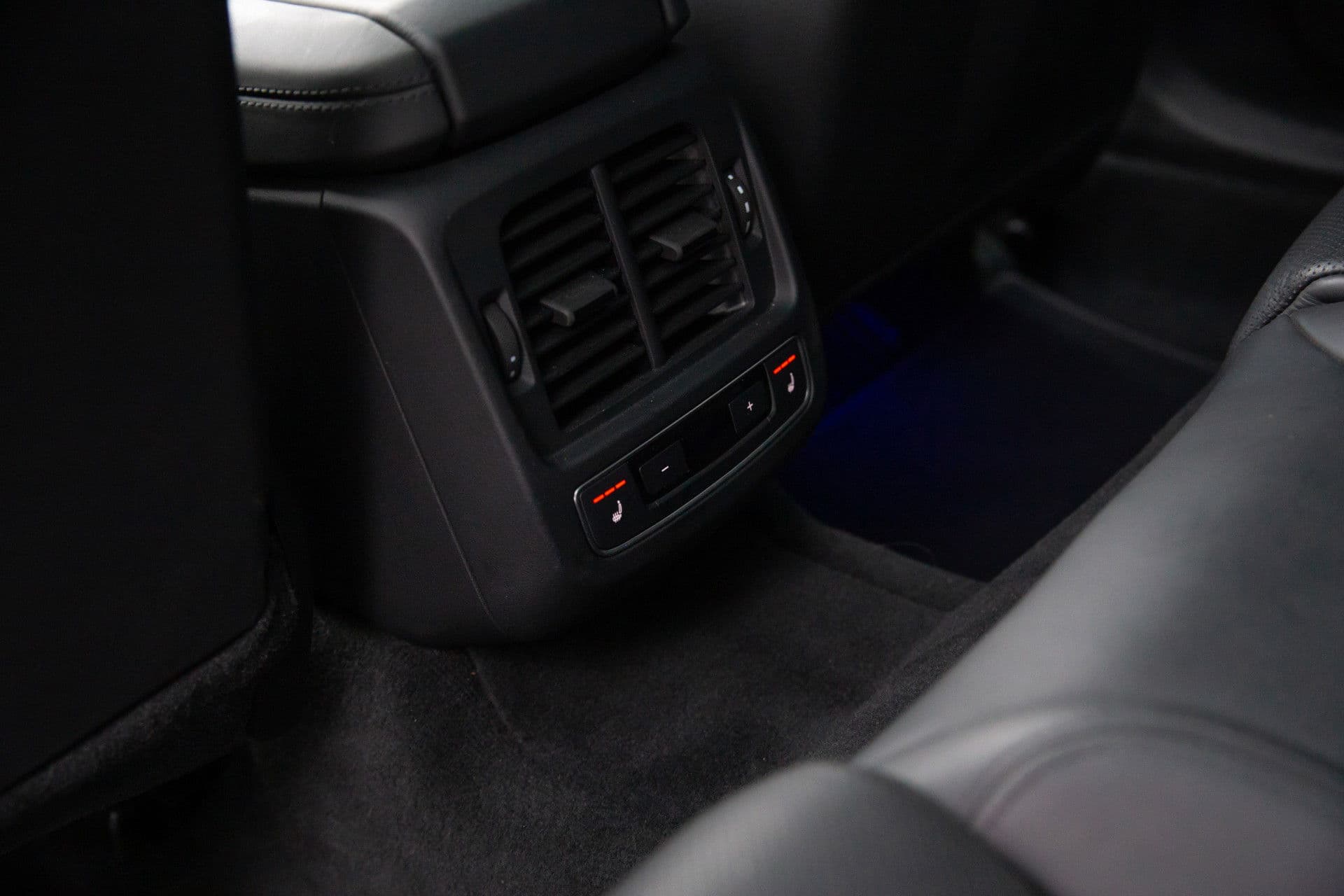 Audi E-tron GT GT edition ZERO 93 kWh , Panoramadak, B&O, Luchtvering, 3Dcamera, thumbnail 37