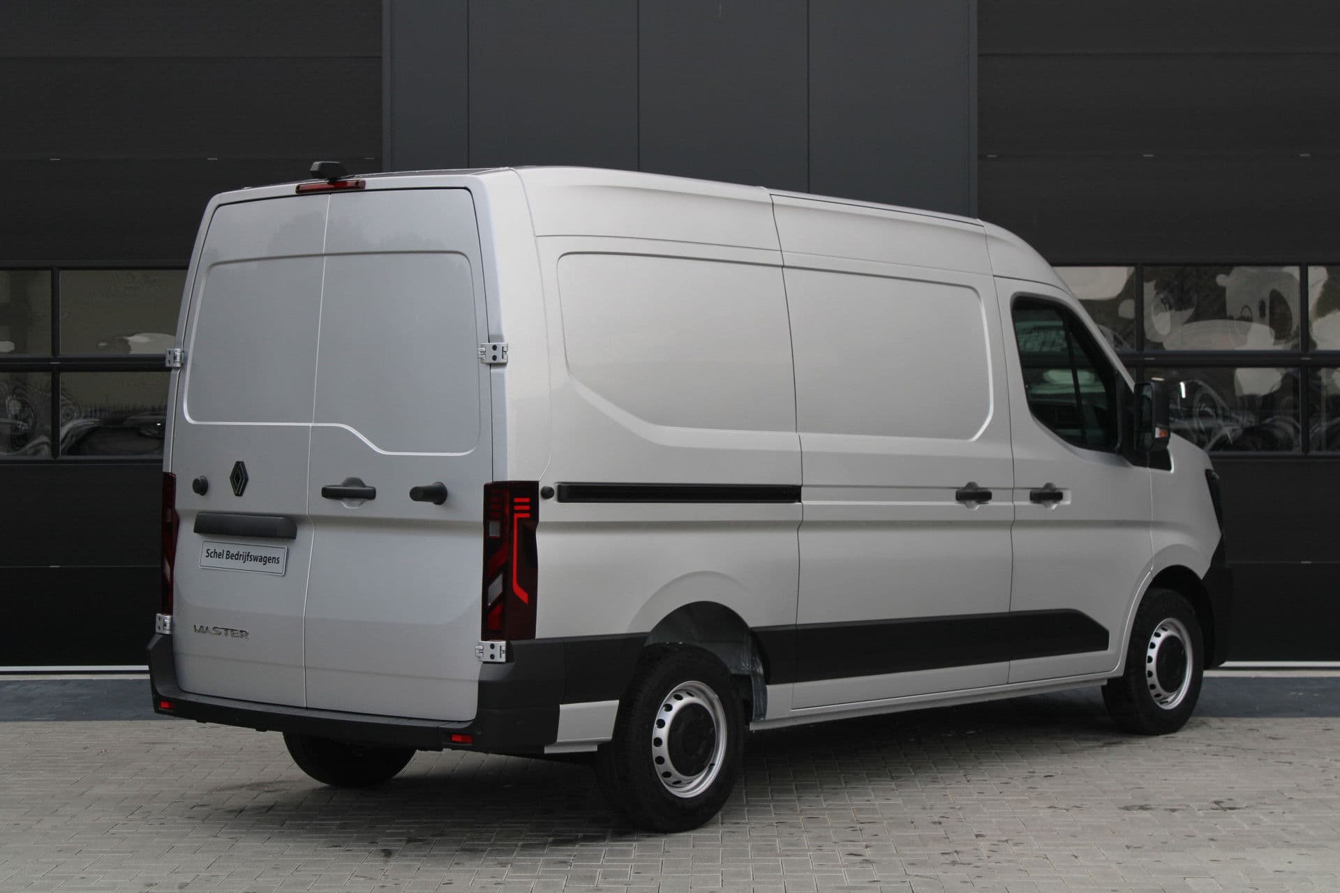 Renault Master T35 2.0 dCi 170pk L2H2 Extra - Navigatie - Camera - 270 gr deuren - Parkeersensoren - Draadloos laden - Rijklaar thumbnail 5