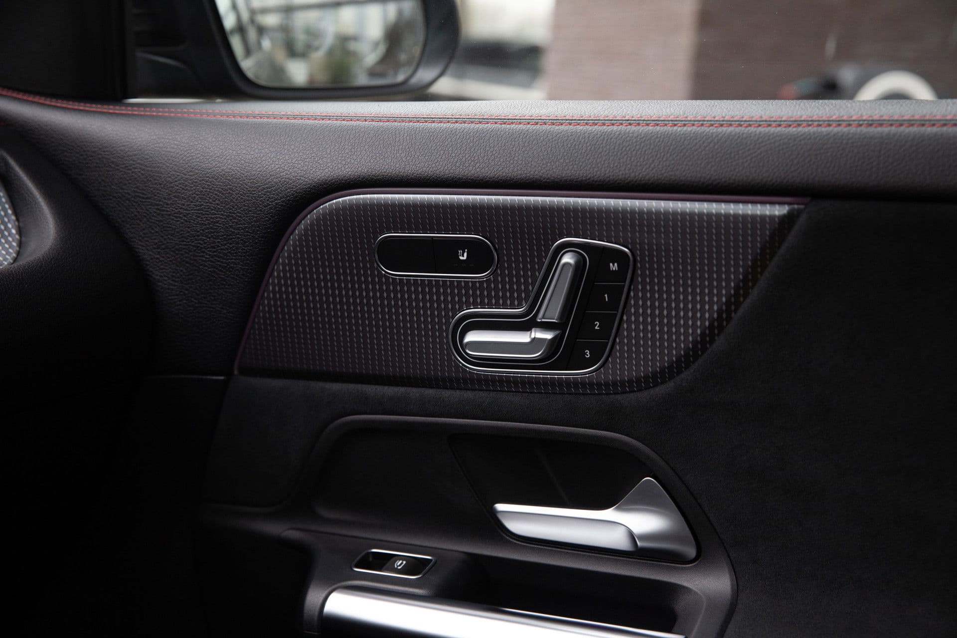 Mercedes-Benz EQA 250 Business Solution AMG 67 kWh , Panoramadak, Trekhaak, Head-up display, thumbnail 25