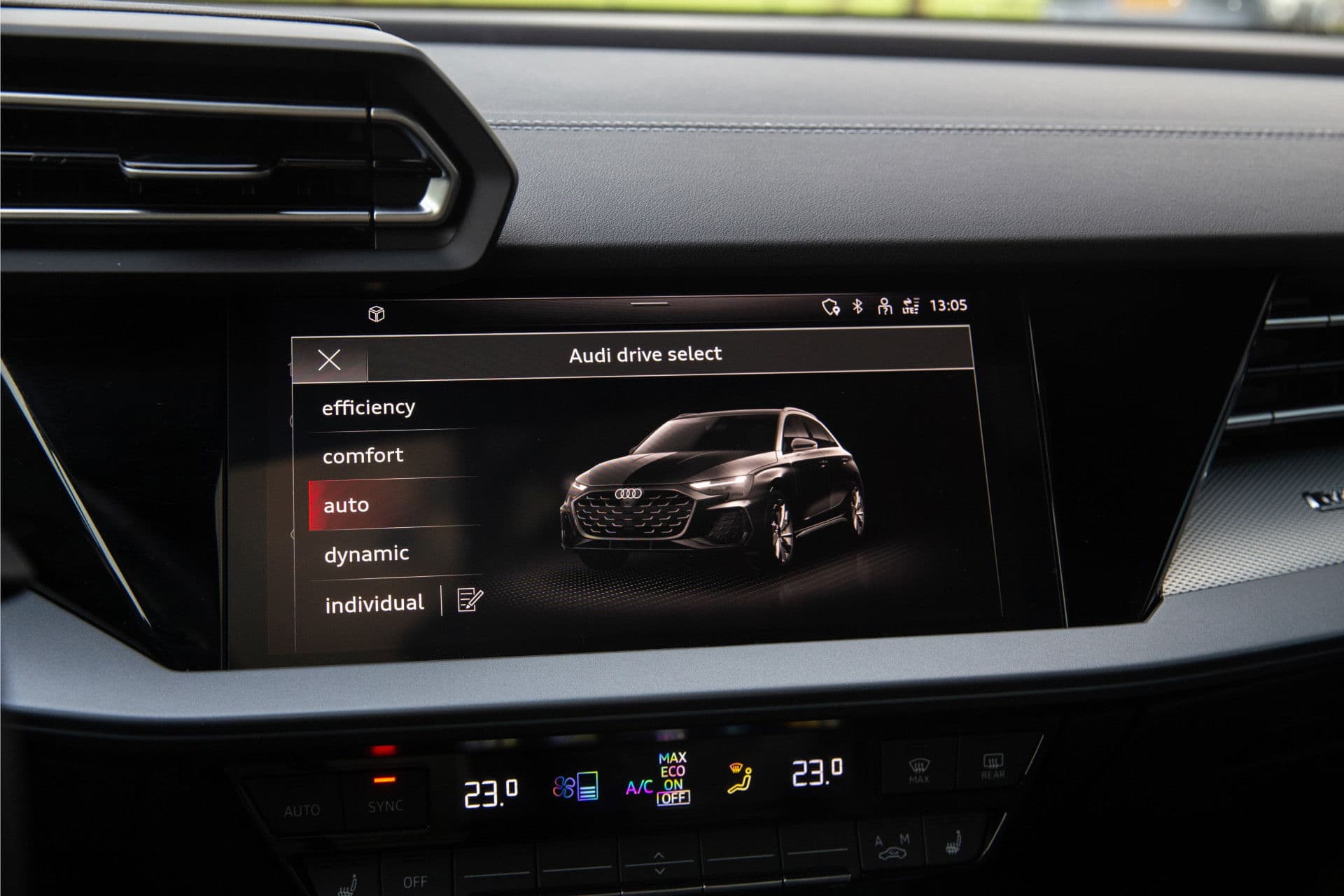 Audi A3 Sportback 35 TFSI S edition , Panoramadak, Sonos audio, Adap. cruise, Sfeerverlichting thumbnail 23