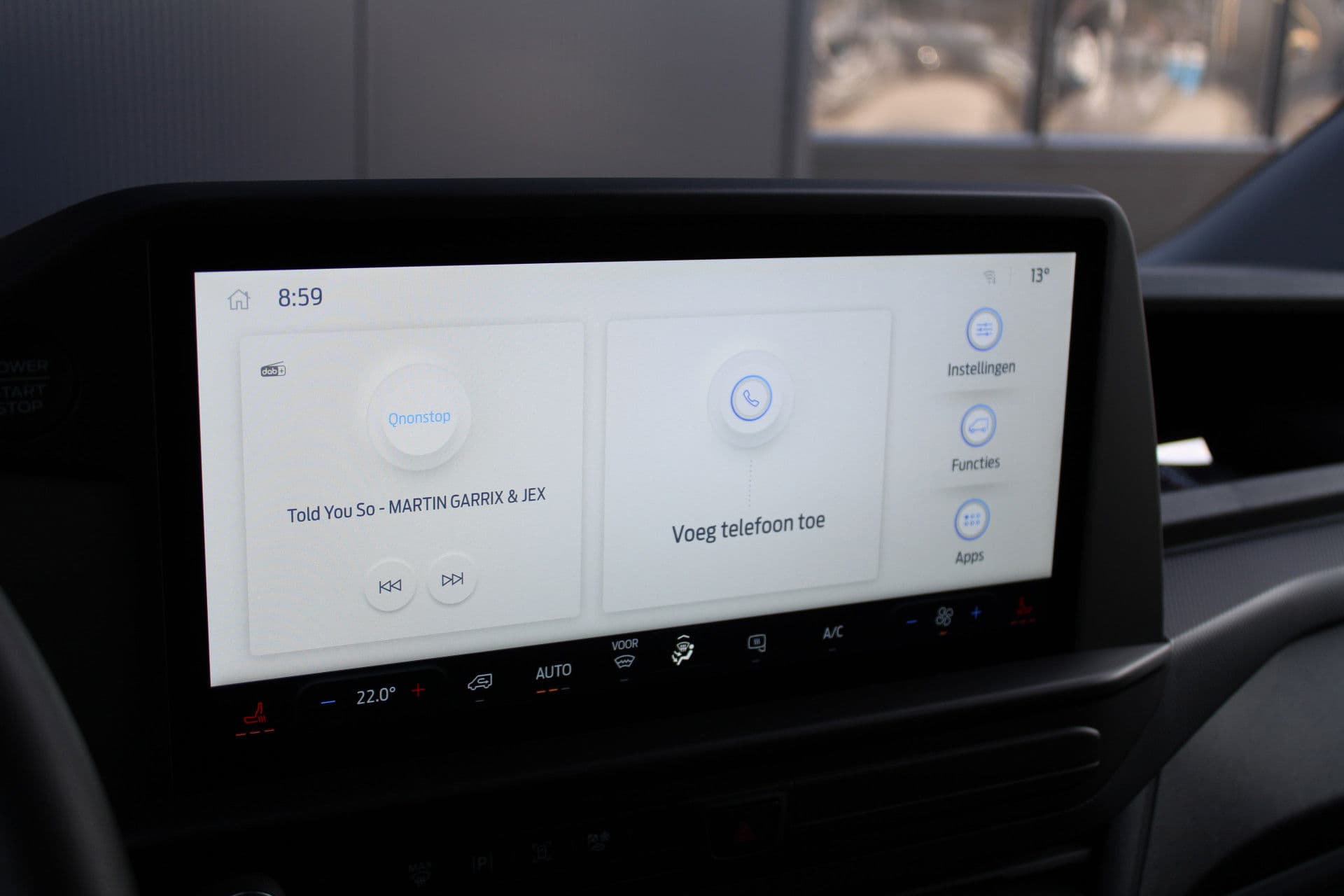Ford Transit Custom 320 2.0 TDCI L2H1 Trend 136pk - 2x Schuifdeur - Carplay - Android - Camera - Trekhaak - Stoelverwarming -70l tank - Rijklaar thumbnail 27