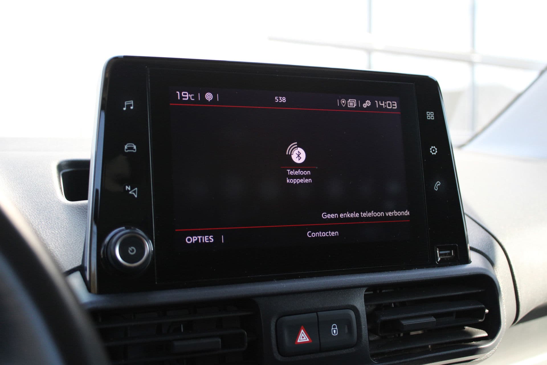 Citroën Berlingo 1.5 BlueHDI Club 102pk - Cruise - Airco - PDC - Carplay - Navi - Rijklaar thumbnail 28