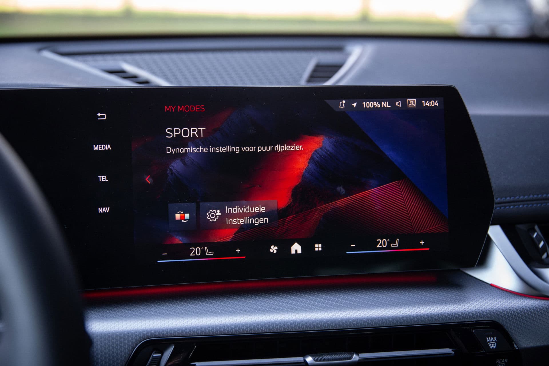 BMW X1 sDrive18i M-sport , Draadloze lader, Keyless entry, Achteruitrijcamera, thumbnail 19