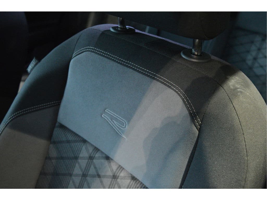 Volkswagen Polo 1.0 TSI 2X R-LINE navi clima cruise led camera 95 pk !! thumbnail 15