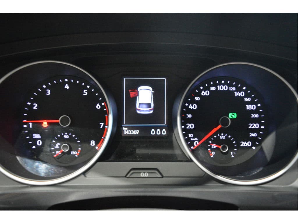 Volkswagen Tiguan 1.4 TSI ACT Connected navi cruise pdc trekhaak 17 inch !! thumbnail 16