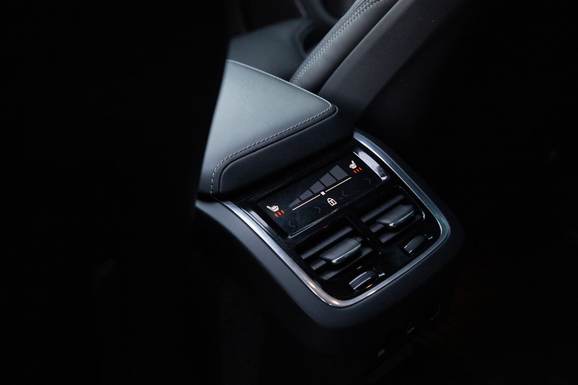 Volvo V60 Cross Country 2.0 T5 AWD Pro , Panoramadak, Harman/Kardon, Adap. cruise, thumbnail 31