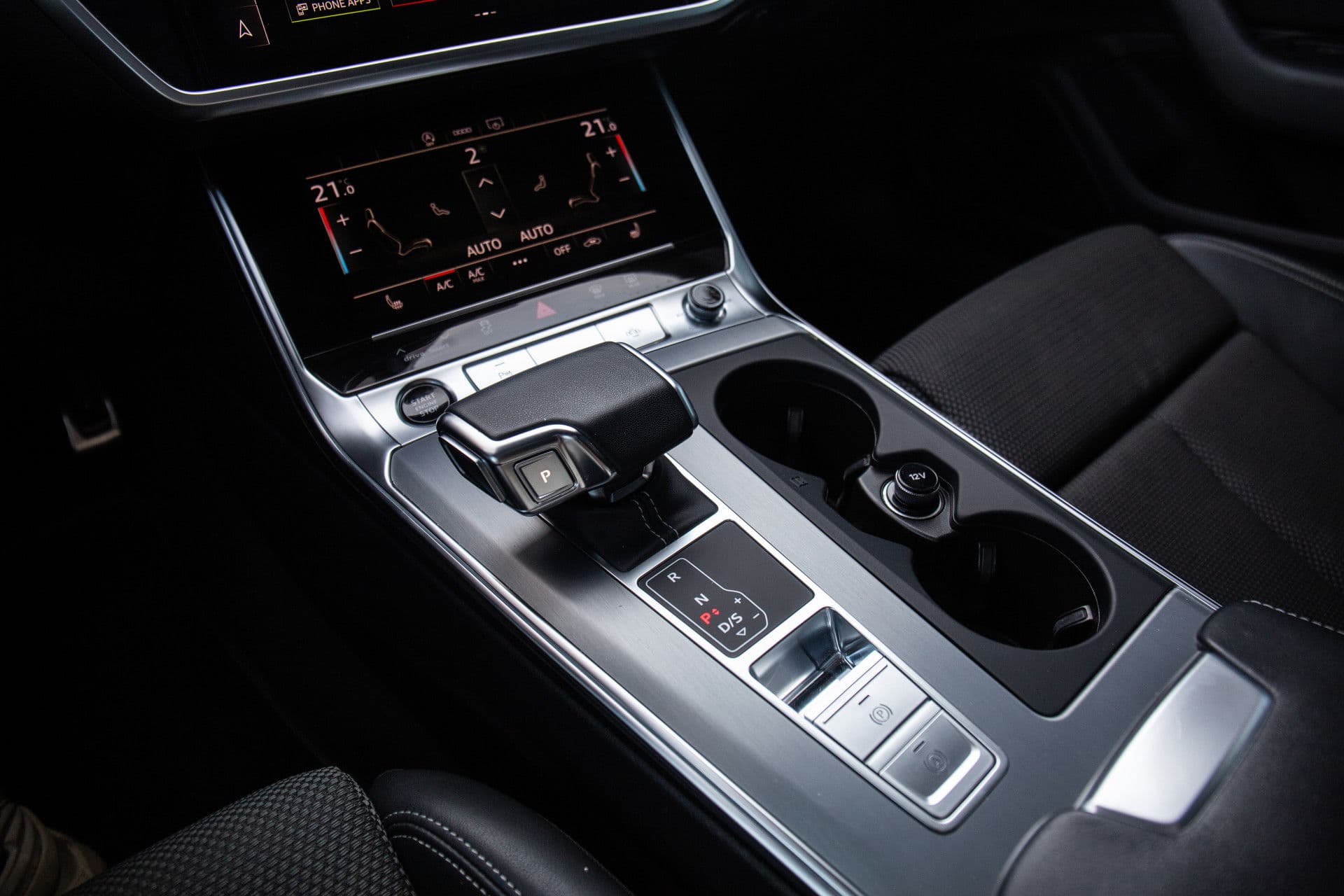 Audi A6 Avant 40 TFSI S edition Competition , Panoramadak, Trekhaak, Adaptive cruise, thumbnail 5