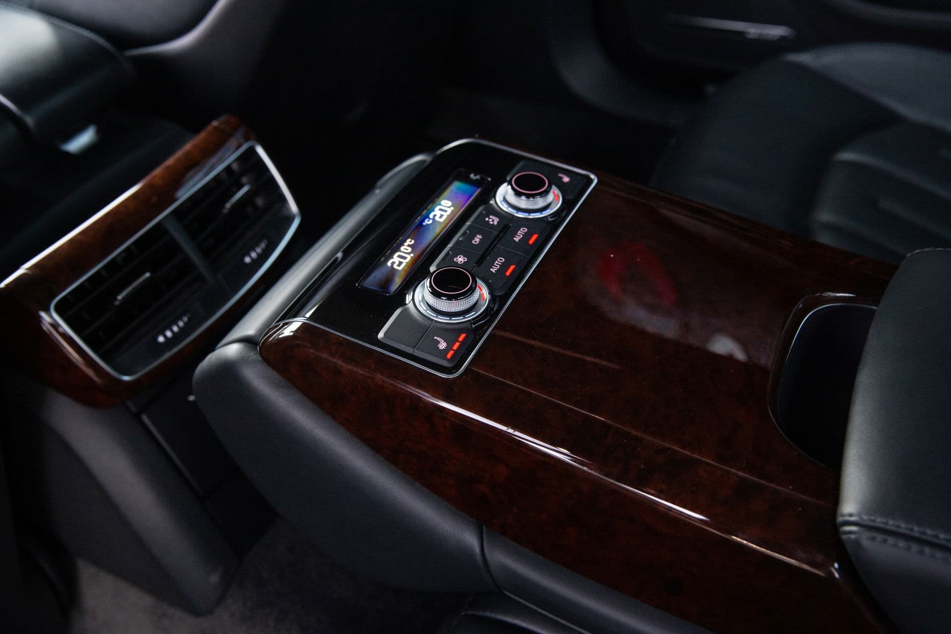 Audi A8 3.0 TFSI quattro Pro Line 290PK , Leder, Org. NL, Bose, Stoelverwarming Achterin thumbnail 12