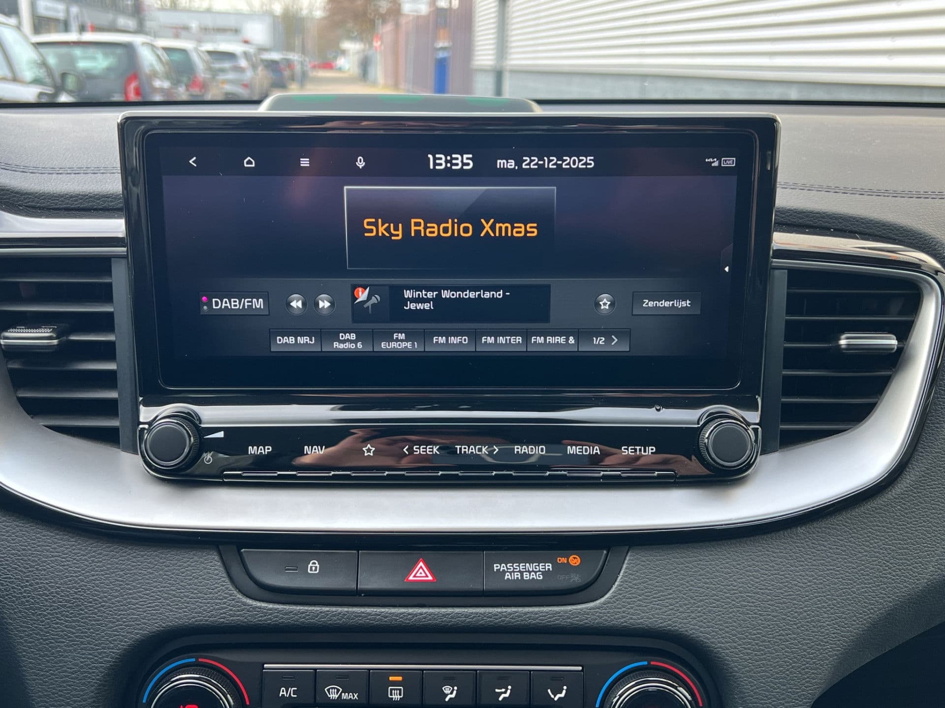 Kia Ceed Sportswagon 1.6 GDI PHEV DynamicPlusLine | Dodehoek det. | Facelift | Adaptive thumbnail 23