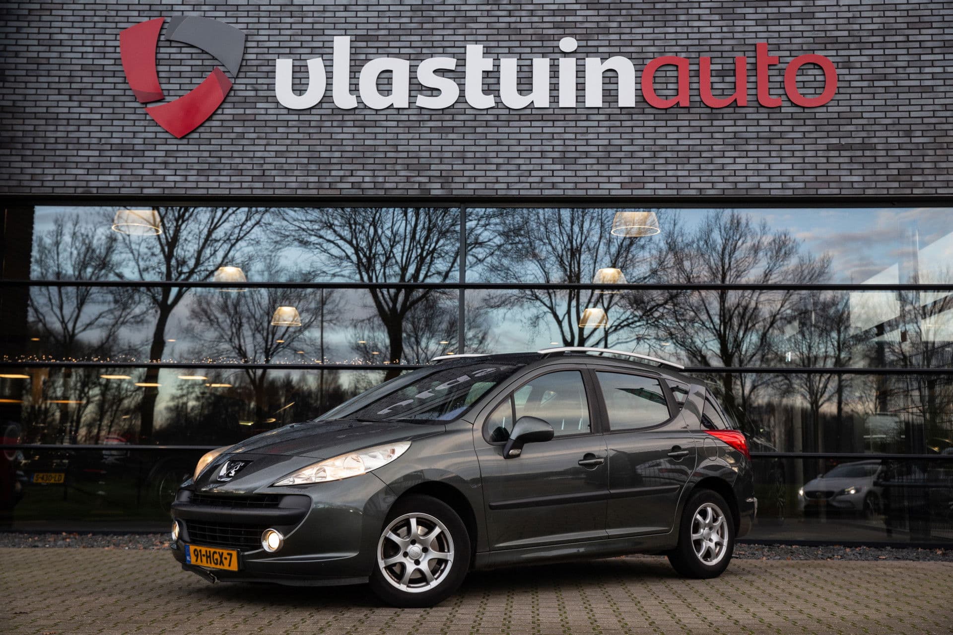 Peugeot 207 SW 1.6 VTi XS , Panoramadak, Trekhaak, Airco,