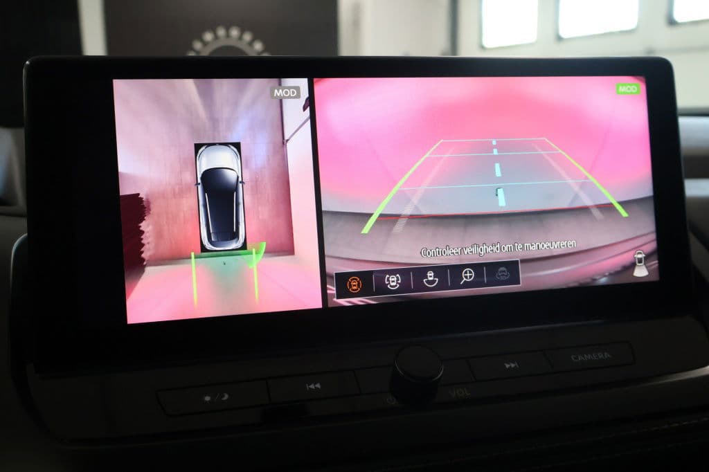 Nissan QASHQAI 1.3 MHEV X Tekna Black Edition thumbnail 28