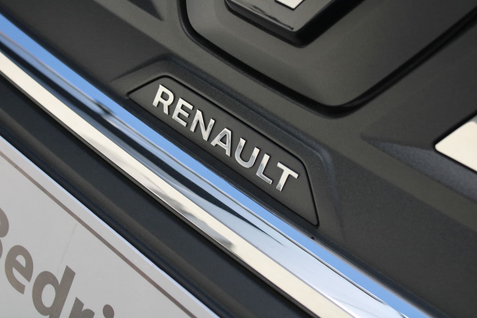 Renault Kangoo E-Tech Advance L2 44 kWh 123pk - Trekhaak - Stoelverwarming - PDC - Navi - Betimmering - LED - DAB - Cruise - Rijklaar thumbnail 44