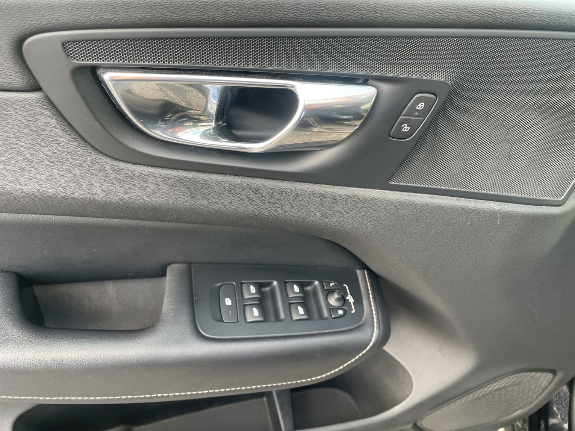 Volvo XC60 2.0 T8 Twin Engine AWD Inscription Elec.stoelen | Dodeh. | Trekhaak | Pano/schuifdak thumbnail 10