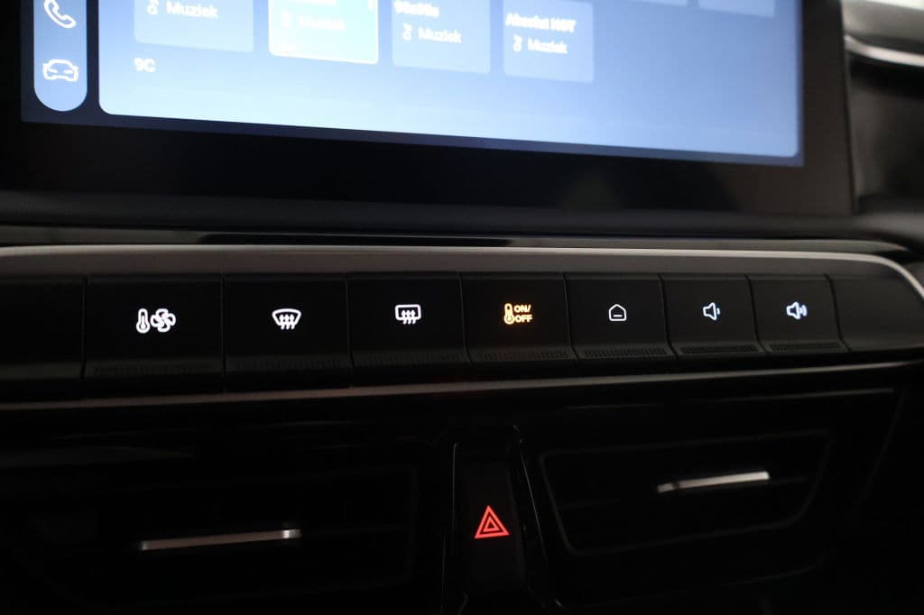 MG MG3 Hybrid+ 1.5 Hybrid+ Luxury thumbnail 29