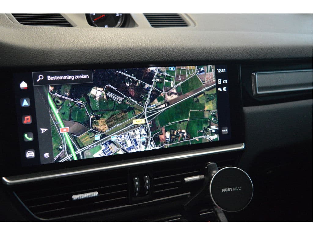 Porsche Cayenne Coupé 3.0 E-Hybrid Platinum Edition Bose pano trekhaak 22 inch !! thumbnail 24