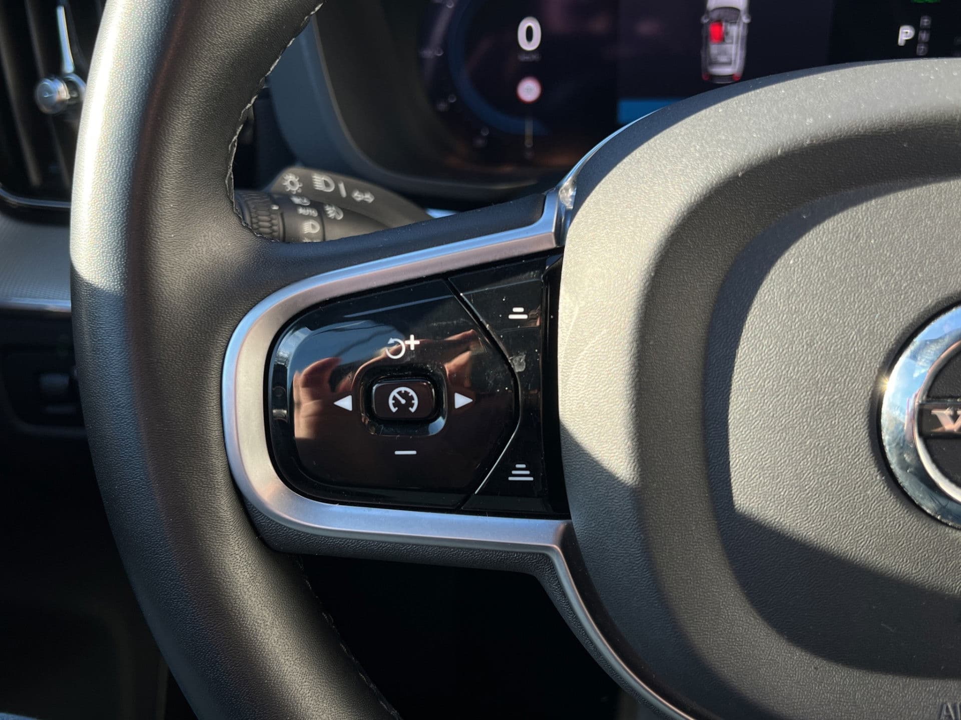 Volvo XC60 2.0 Recharge T8 AWD R-Design | Pano | Trekhaak | H&K | Adaptive | thumbnail 27