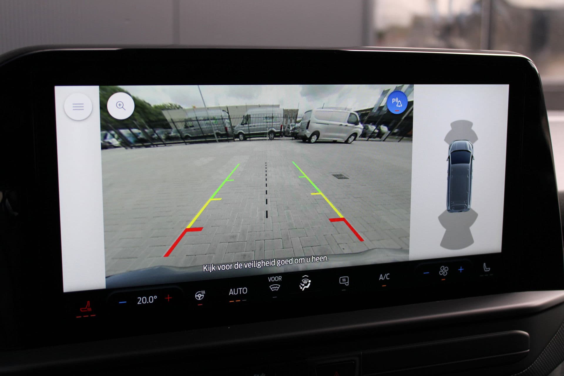 Ford Transit Custom 320 2.0 TDCI L2H1 Limited 150pk - Adaptive Cruise - Verwarmd stuur - Blind spot - Navigatie - Camera - Draadloos laden - Rijklaar thumbnail 14