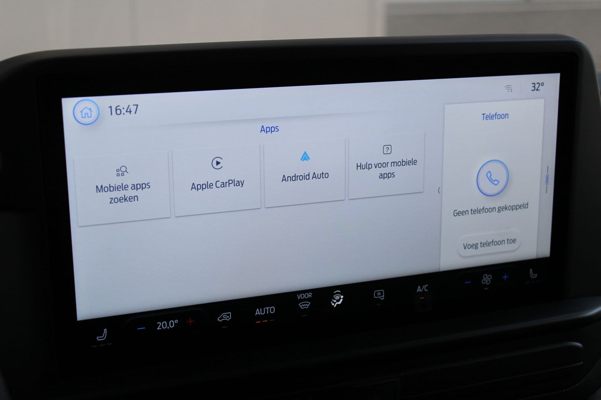 Ford Transit Custom 320 2.0 TDCI L2H1 Trend DC 136pk - Carplay - Android - Camera - Trekhaak - LED koplampen - Stoelverwarming - Draadloos laden - Rijklaar thumbnail 13