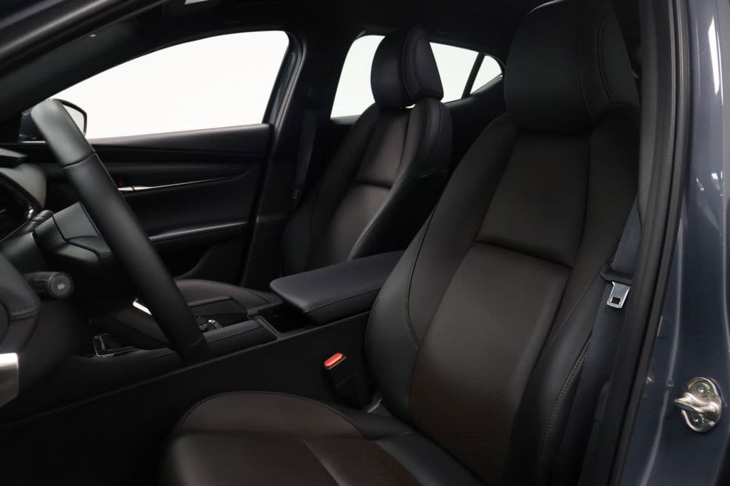 Mazda 3 2.0 e-SA-G Exclusive-line | Leder | All-Weather banden thumbnail 8