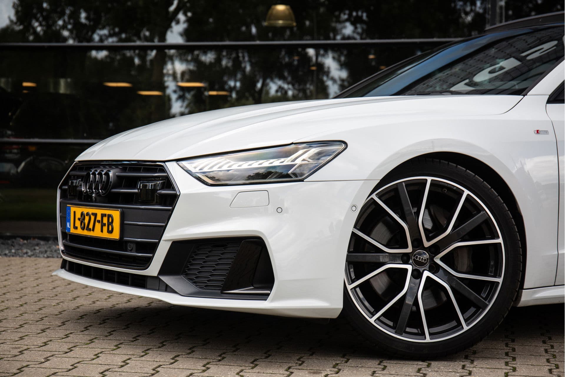 Audi A7 Sportback 55 TFSI quattro S Edition , 3D-camera, S-line, Panoramadak, Ruitstiksel thumbnail 4