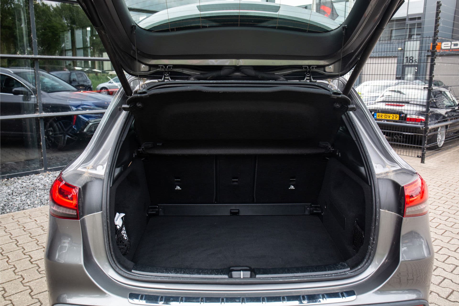 Mercedes-Benz GLA 200 AMG Line , Achteruitrijcamera, Stoelverwarming, Elek. achterklep thumbnail 23