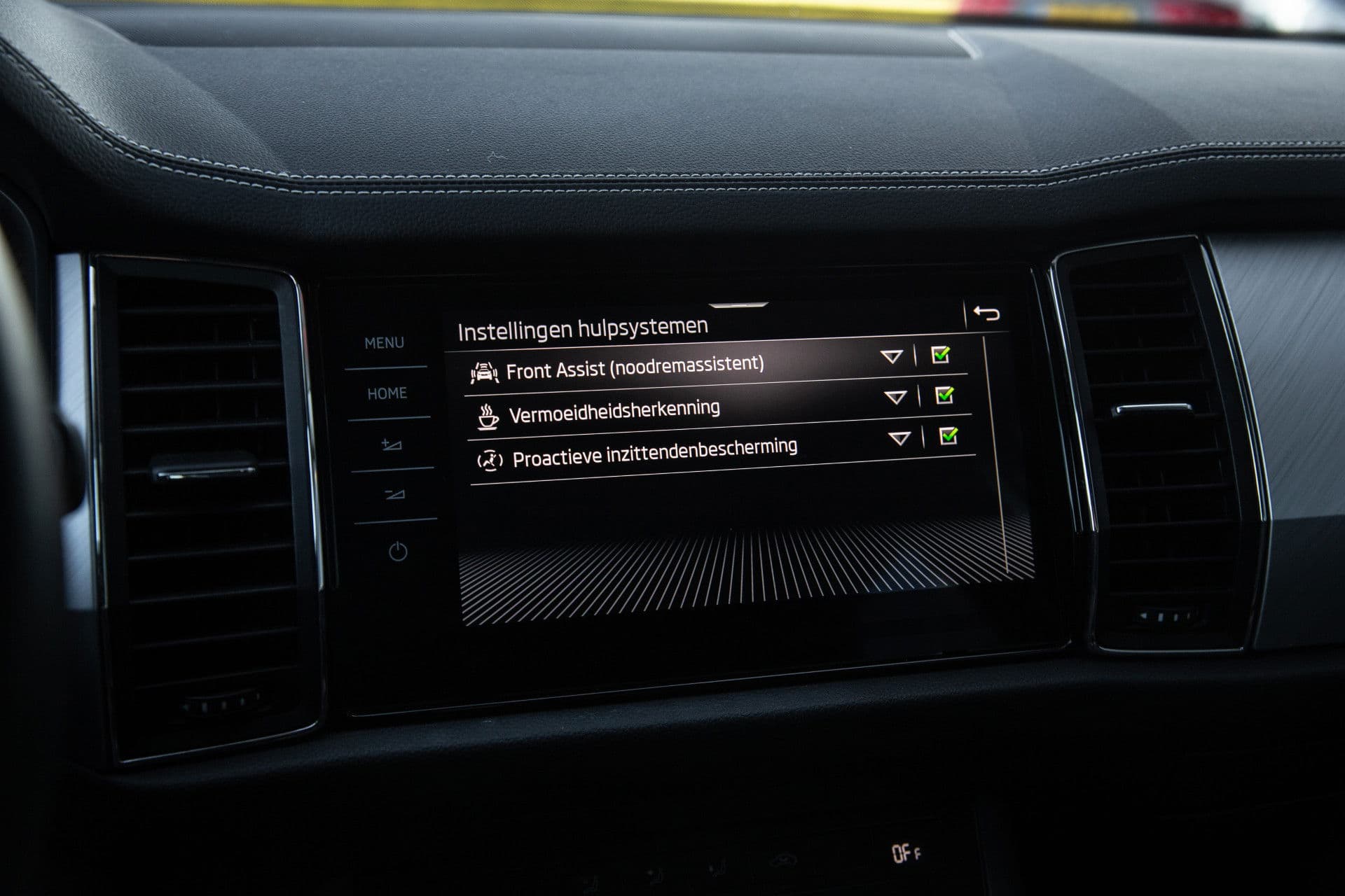Škoda Kodiaq 1.5 TSI Business Edition 7p. , Virtual cockpit, Carplay, Achteruitrijcamera, thumbnail 16