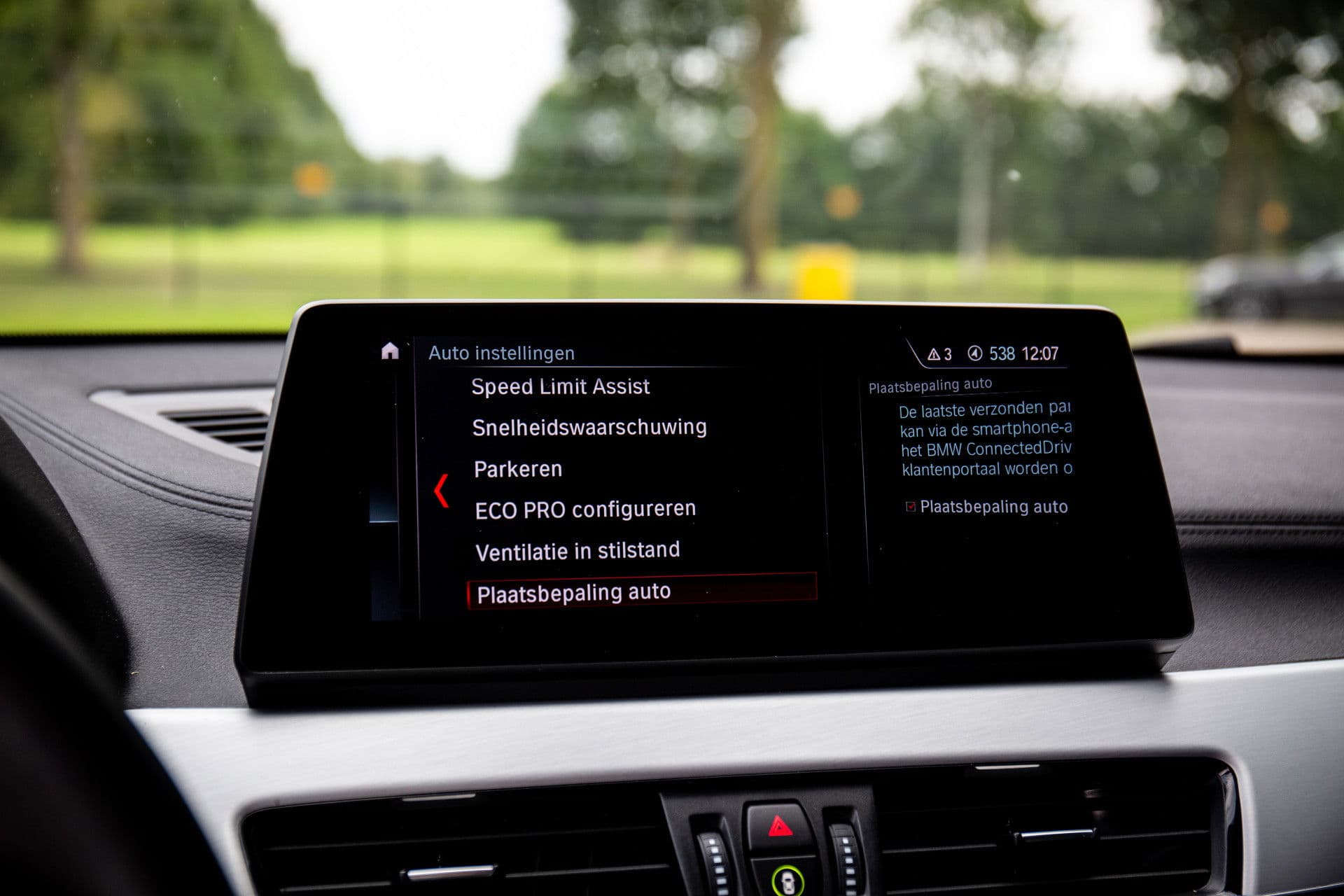 BMW X2 sDrive20i Business Edition , M-Sport, Panoramadak, Head-up display, BMW-Led thumbnail 23