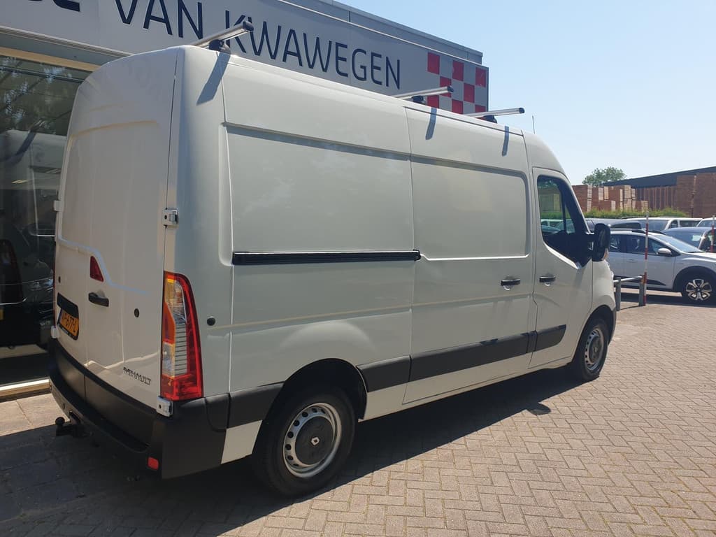 Renault Master 2.3 D AUTOMAAT NAVI AIRCO 45562 KM !! €12.900,- EX. BTW. thumbnail 2
