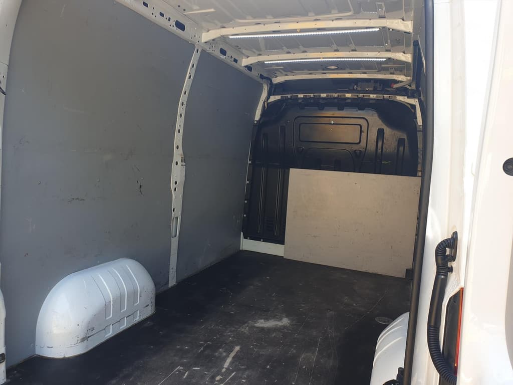 Renault Master 2.3 D AUTOMAAT NAVI AIRCO 45562 KM !! €12.900,- EX. BTW. thumbnail 9