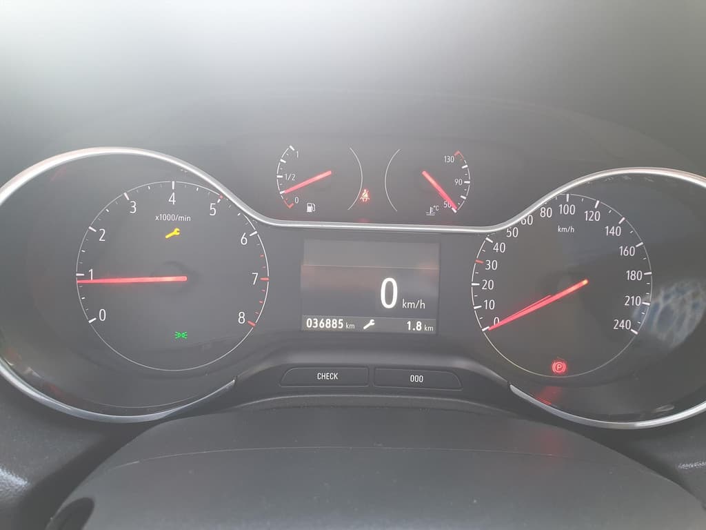 Opel Grandland X 1.2 TURBO ECC APPLE CAR PLAY BLUET. L.M. thumbnail 16