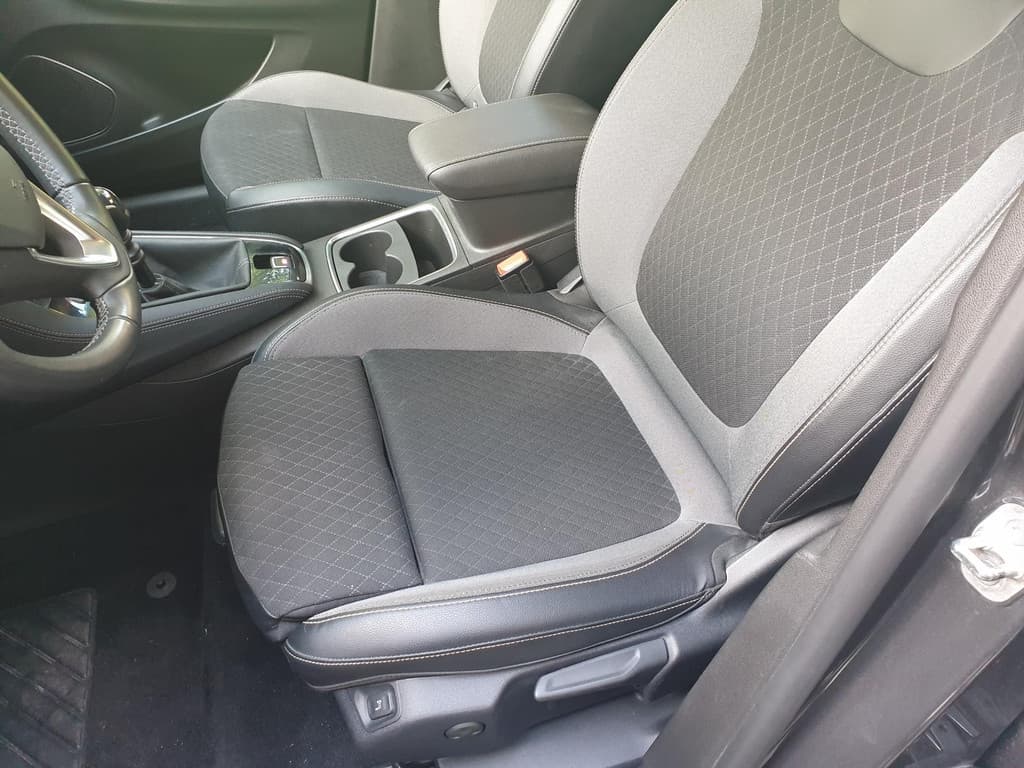 Opel Grandland X 1.2 TURBO ECC APPLE CAR PLAY BLUET. L.M. thumbnail 7