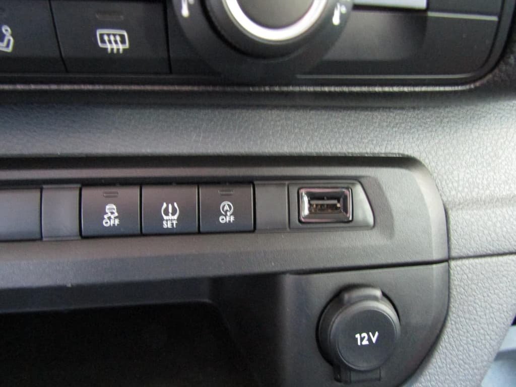 Opel Vivaro 9 PERS.BUS L2 AIRCO, CRUISE C. BLUET. €20.289,- EX BTW EX BPM thumbnail 18