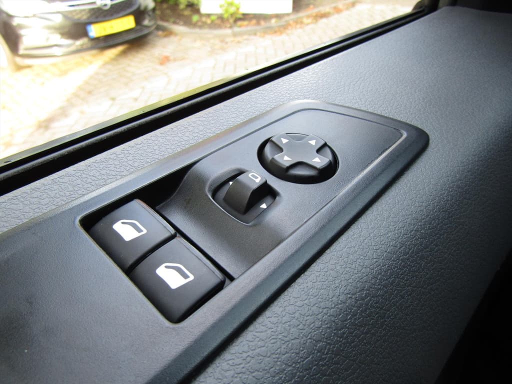 Opel Vivaro 9 PERS.BUS L2 AIRCO, CRUISE C. BLUET. €20.289,- EX BTW EX BPM thumbnail 20