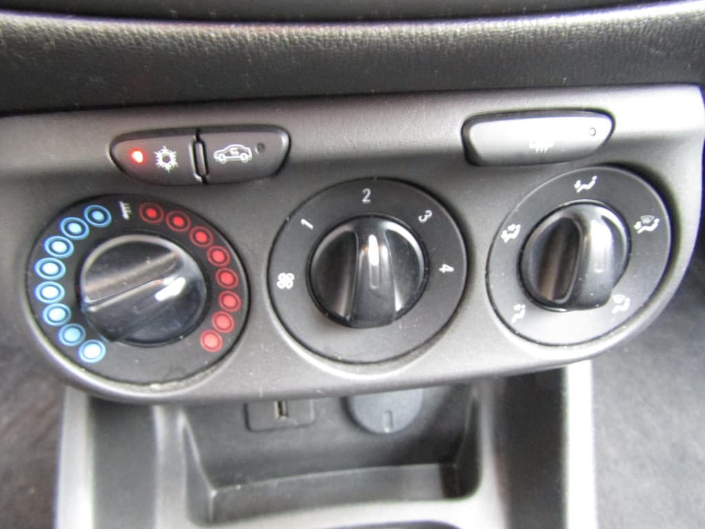 Opel Corsa 1.2 EDITION AIRCO L.M. VELGEN BLUETOOTH thumbnail 11