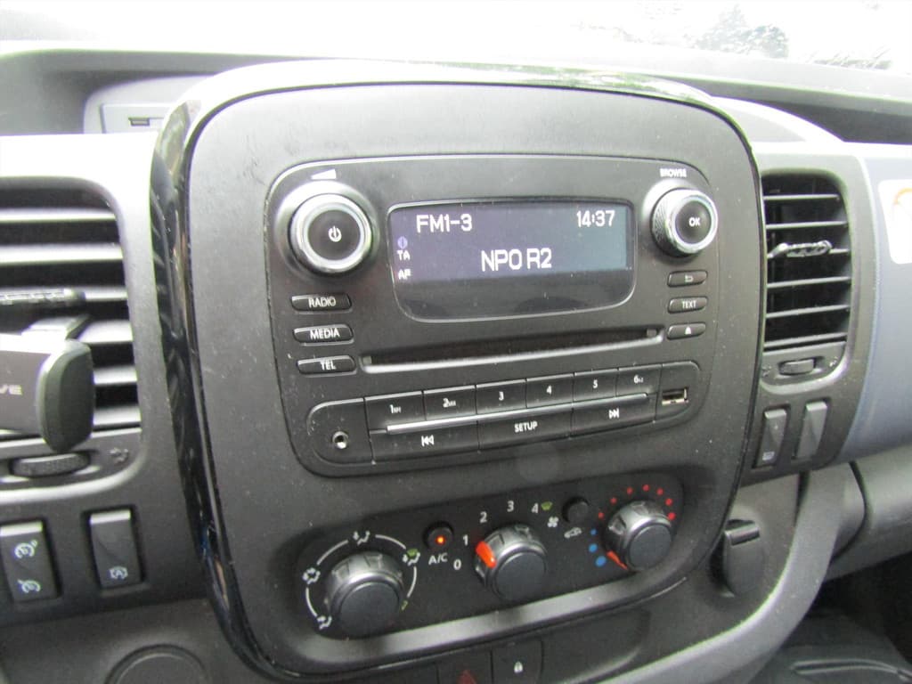 Opel Vivaro VIVARO LENGTE 2 AIRCO / CRUISE CONTROL €9.900 EX. BTW thumbnail 11