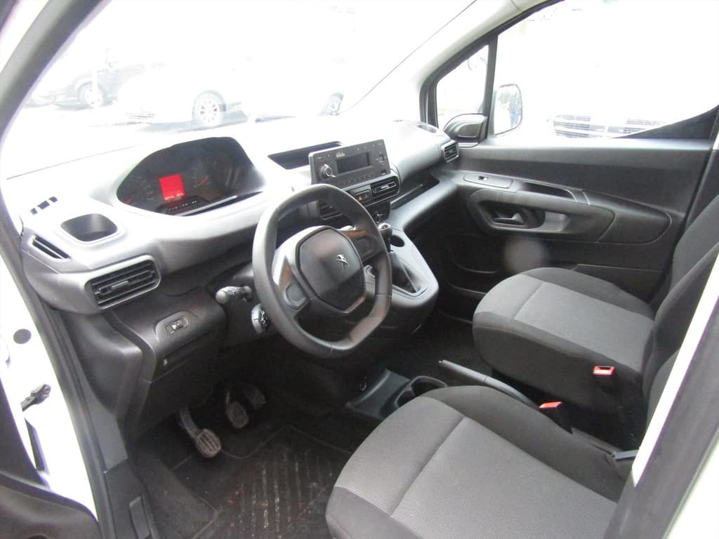 Peugeot Partner 1.6 DIESEL AIRCO ELEK RAMEN €9.900,- EX. BTW thumbnail 11