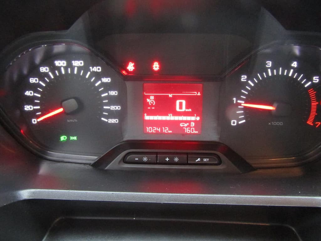 Peugeot Partner 1.6 DIESEL AIRCO ELEK RAMEN €9.900,- EX. BTW thumbnail 16