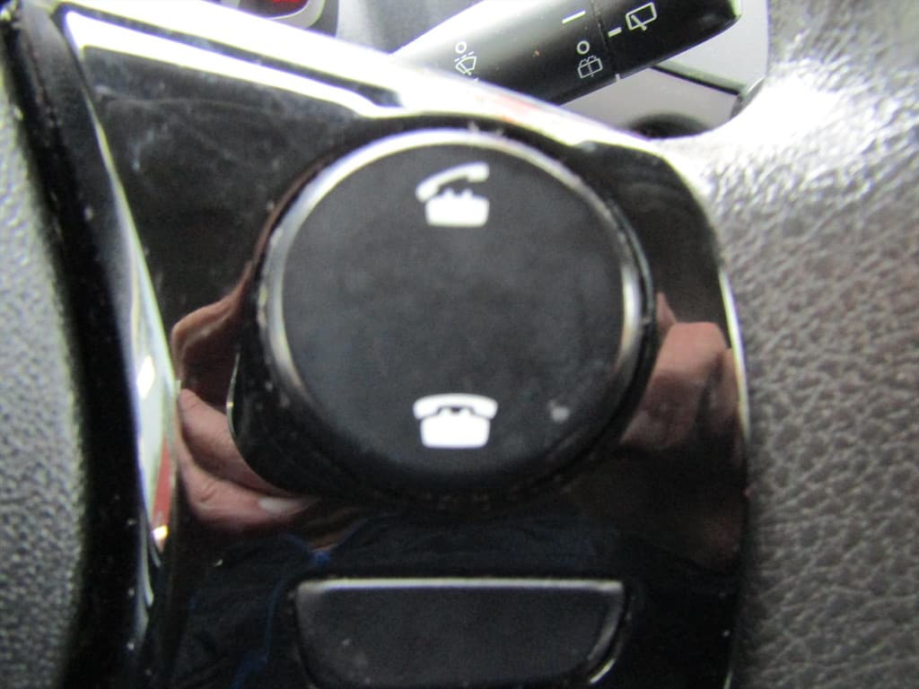 Peugeot 108 1.0 e-VTi 68pk 5D Blue Lease thumbnail 8