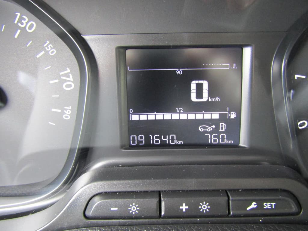 Opel Vivaro 9 PERS.BUS L2 AIRCO, CRUISE C. BLUET. 16 x thumbnail 17